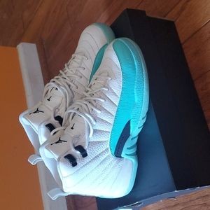 Air Jordan Light Aqua Size 6.5Y